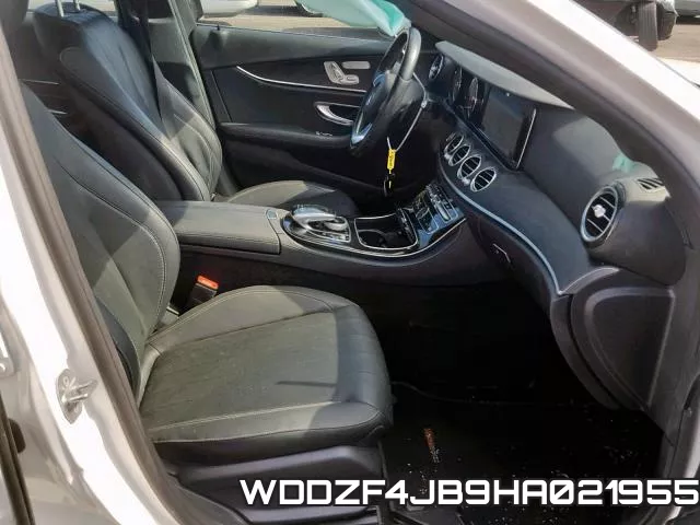 WDDZF4JB9HA021955 фото 6