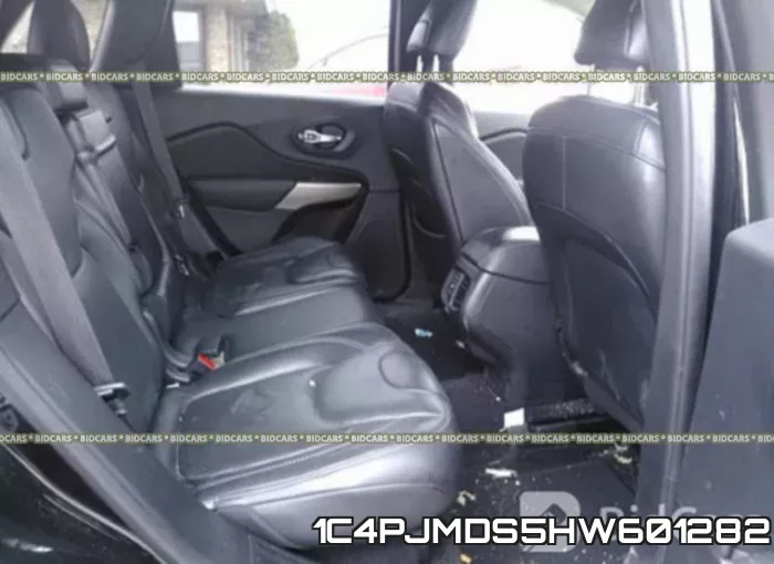 1C4PJMDS5HW601282 фото 9