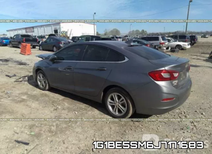 1G1BE5SM6J7171683 фото 4