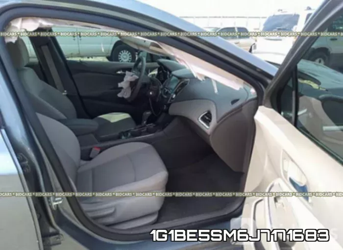 1G1BE5SM6J7171683 фото 6