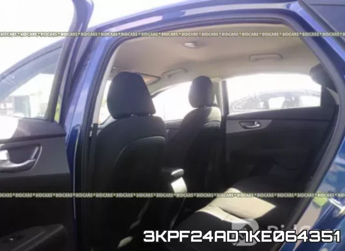 3KPF24AD7KE064351 фото 9