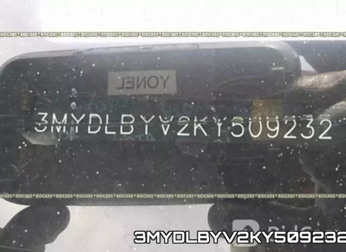 3MYDLBYV2KY509232 фото 10