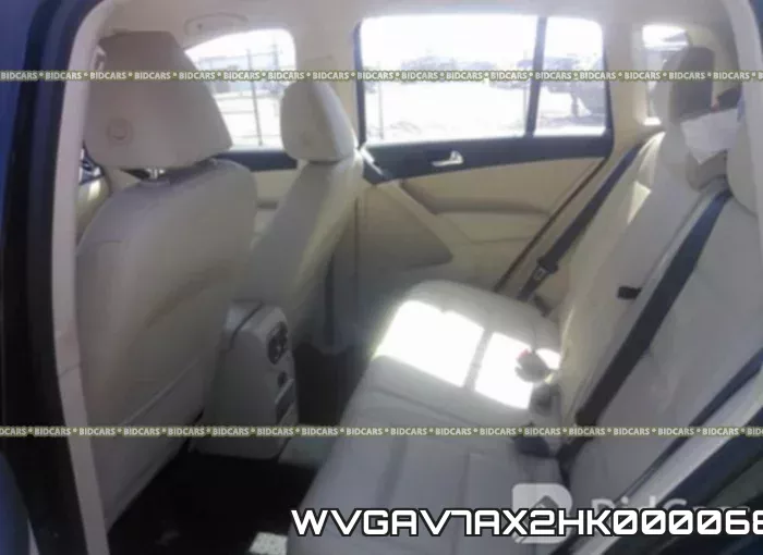 WVGAV7AX2HK000068 фото 9