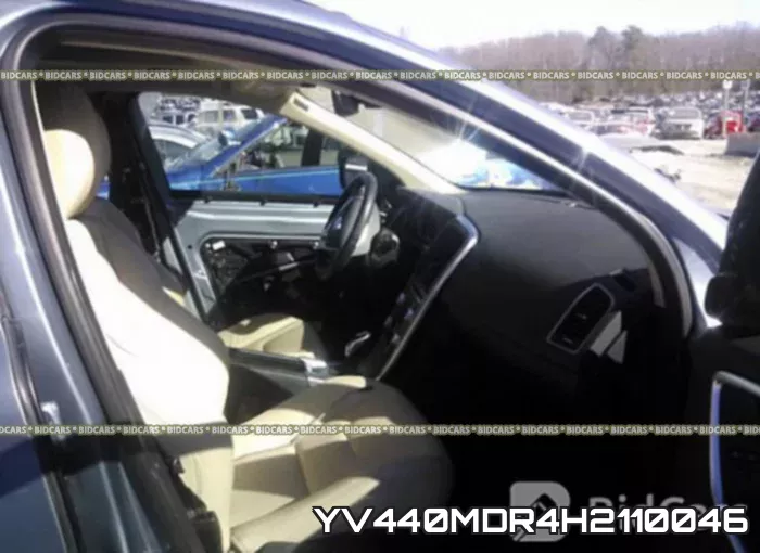YV440MDR4H2110046 фото 6