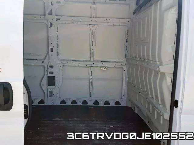 3C6TRVDG0JE102552 фото 7