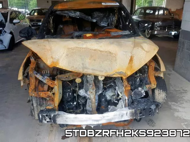 5TDBZRFH2KS923872 фото 10