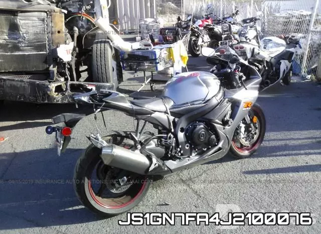 JS1GN7FA4J2100076 фото 4