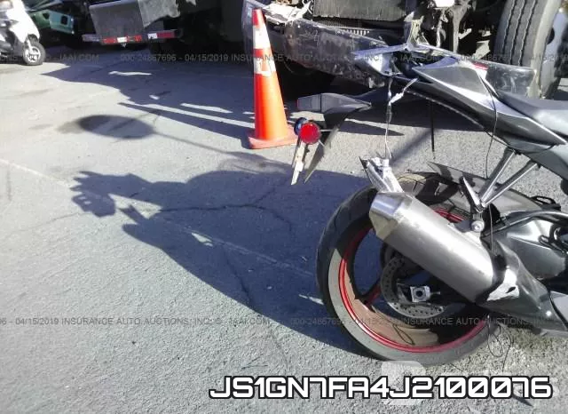 JS1GN7FA4J2100076 фото 6