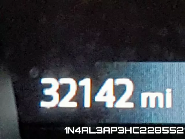 1N4AL3AP3HC228552 фото 9