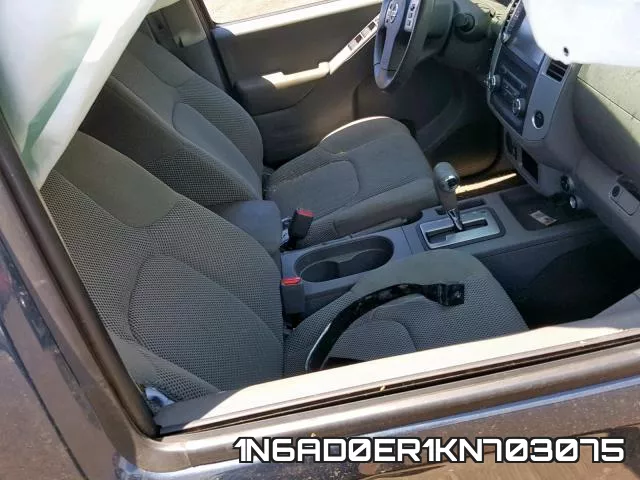1N6AD0ER1KN703075 фото 6