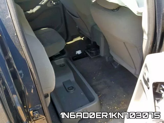 1N6AD0ER1KN703075 фото 7