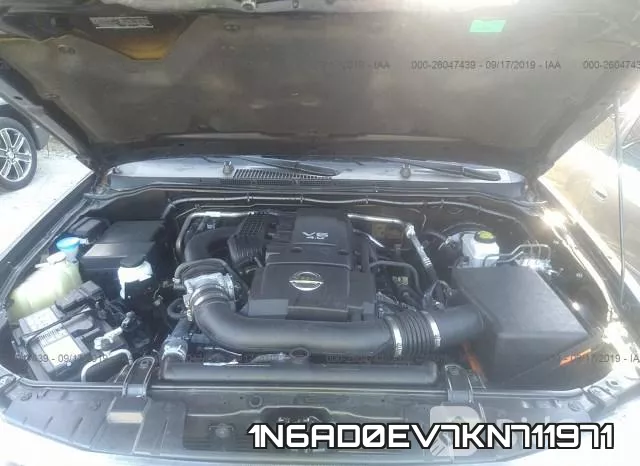 1N6AD0EV7KN711971 фото 2