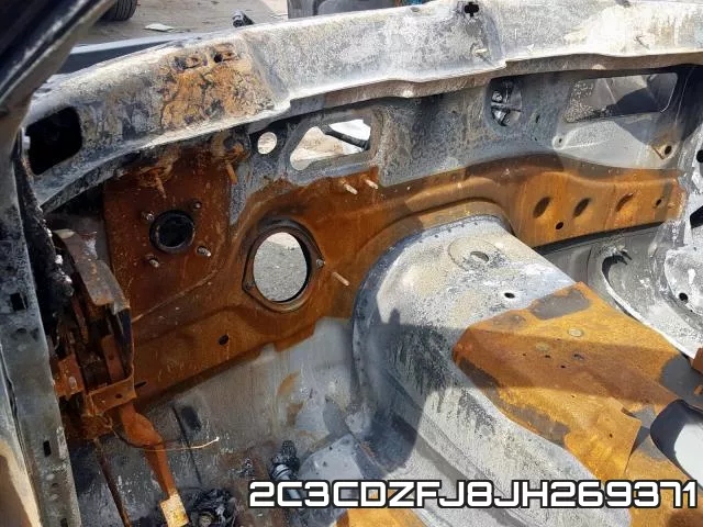 2C3CDZFJ8JH269371 фото 9