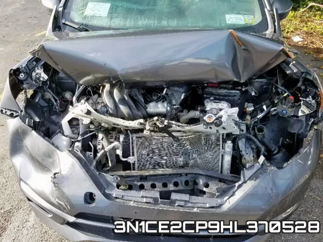 3N1CE2CP9HL370528 фото 8