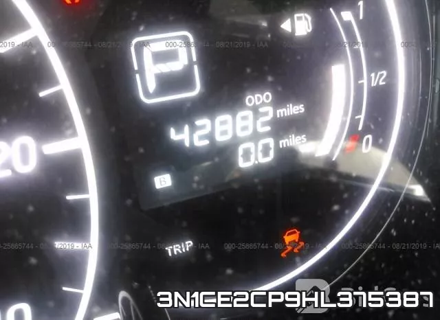 3N1CE2CP9HL375387 фото 8