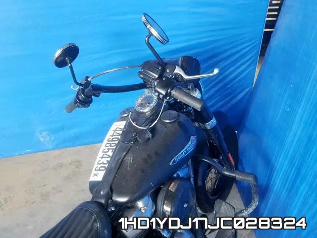 1HD1YDJ17JC028324 фото 6