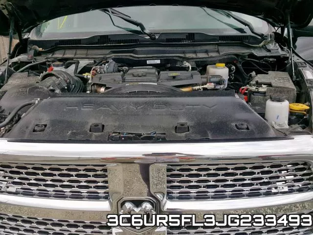 3C6UR5FL3JG233493 фото 8