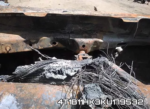 4T1B11HK3KU179532 фото 8