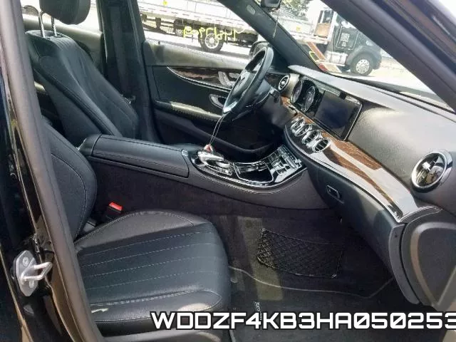 WDDZF4KB3HA050253 фото 6
