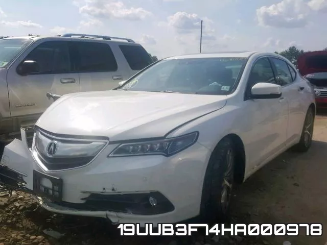 19UUB3F74HA000978 фото 3