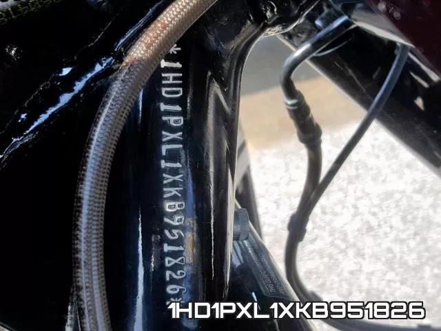 1HD1PXL1XKB951826 фото 2