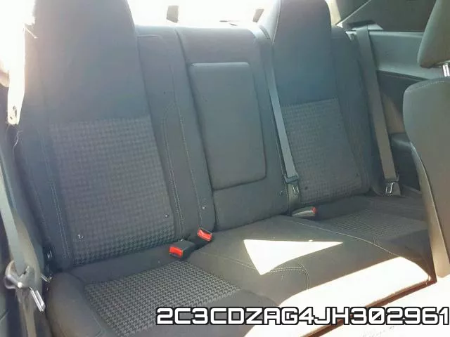 2C3CDZAG4JH302961 фото 6