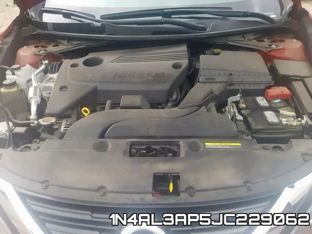 1N4AL3AP5JC229062 фото 8