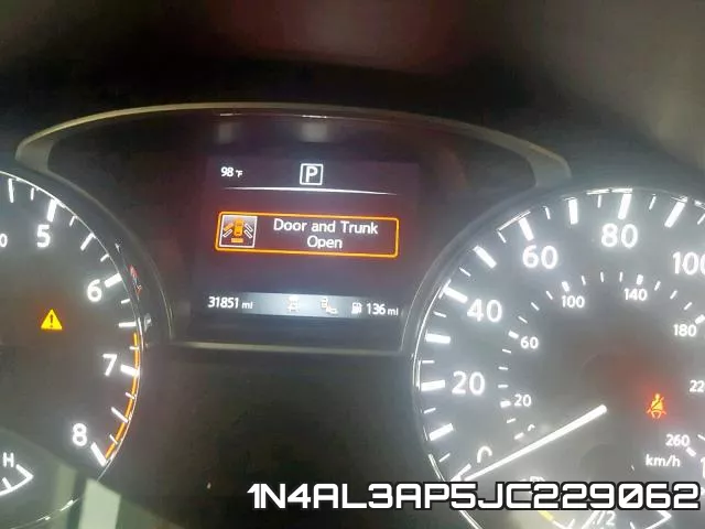 1N4AL3AP5JC229062 фото 9