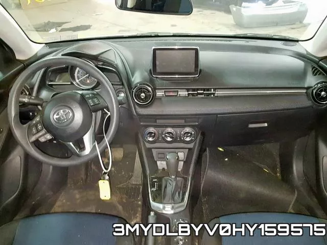 3MYDLBYV0HY159575 фото 10