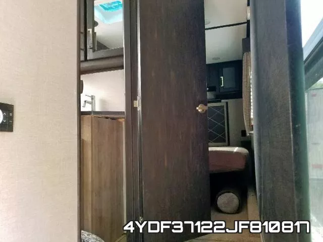 4YDF37122JF810817 фото 6