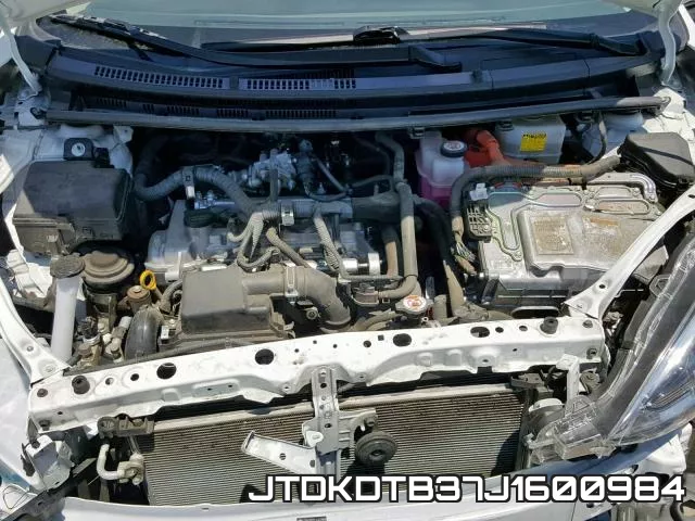 JTDKDTB37J1600984 фото 8