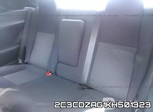 2C3CDZAG1KH501323 фото 9
