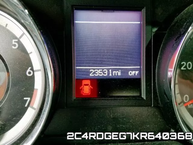2C4RDGEG7KR640368 фото 9