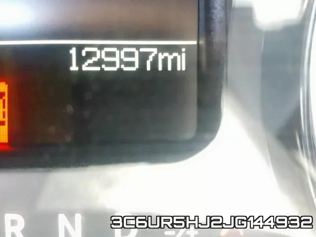 3C6UR5HJ2JG144932 фото 8