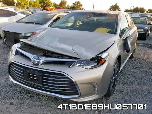 4T1BD1EB9HU057701 фото 3