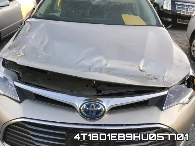 4T1BD1EB9HU057701 фото 10