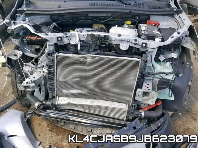 KL4CJASB9JB623079 фото 8
