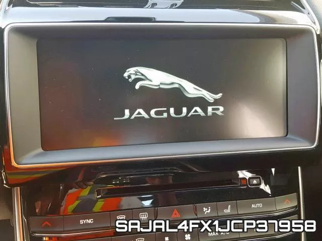 SAJAL4FX1JCP37958 фото 10