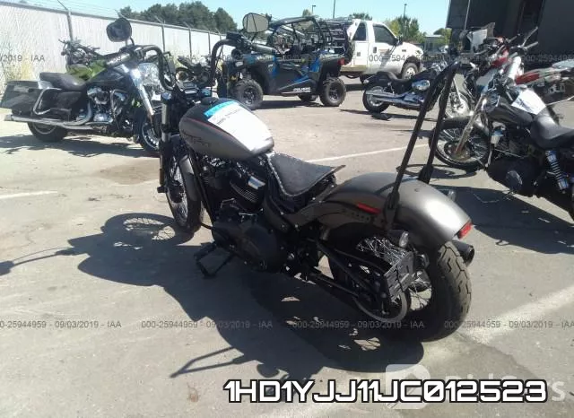1HD1YJJ11JC012523 фото 4