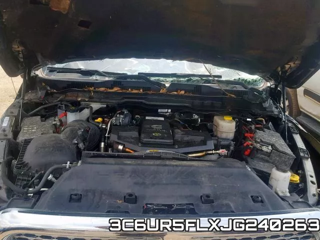 3C6UR5FLXJG240263 фото 8