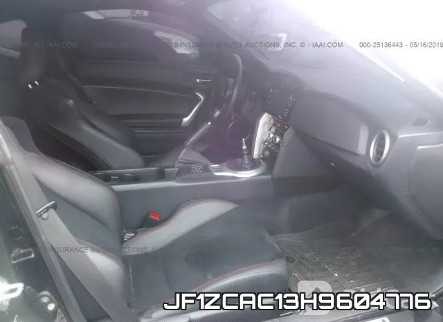 JF1ZCAC13H9604776 фото 6