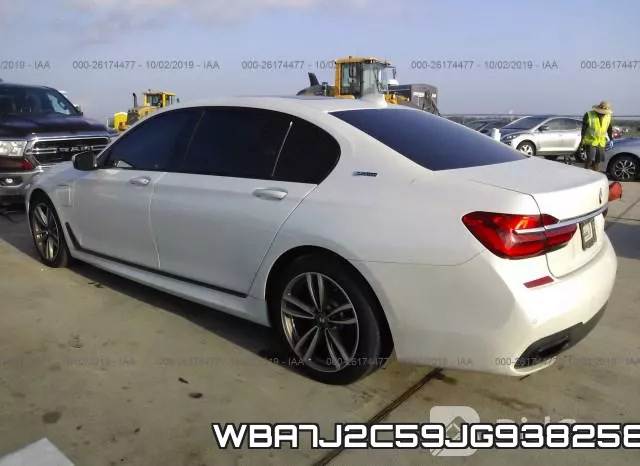 WBA7J2C59JG938258 фото 4
