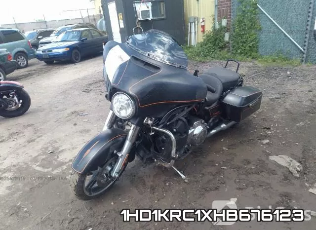 1HD1KRC1XHB676123 фото 3