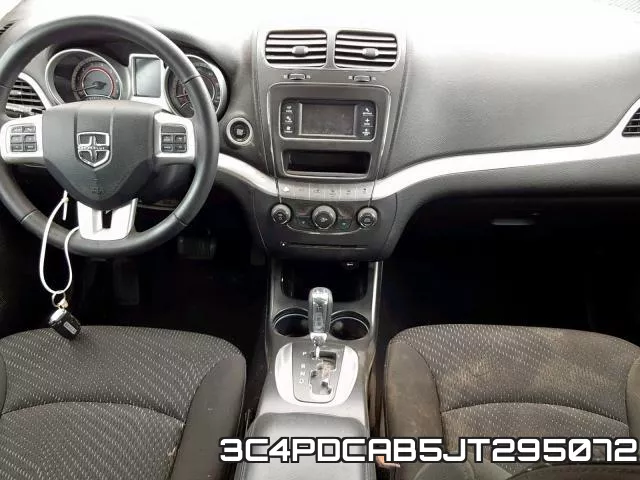 3C4PDCAB5JT295072 фото 10