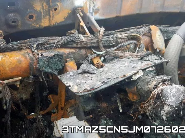 3TMAZ5CN5JM072602 фото 9