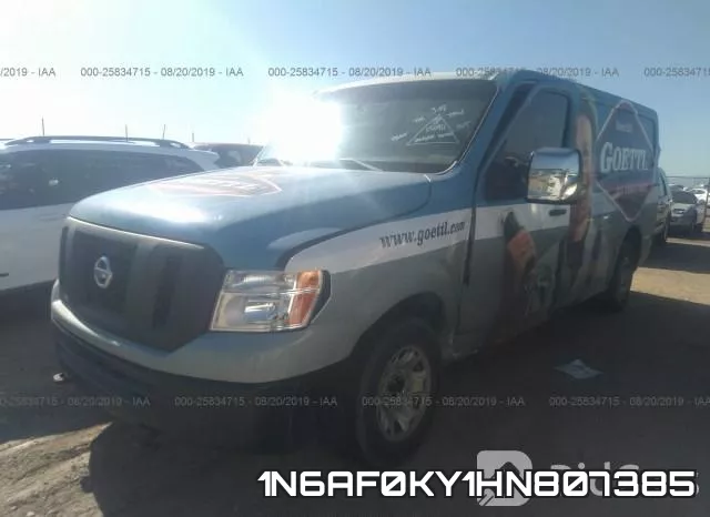 1N6AF0KY1HN807385 фото 3