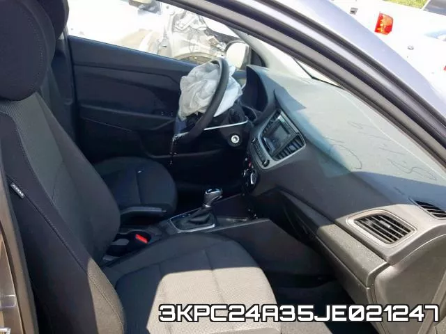 3KPC24A35JE021247 фото 6