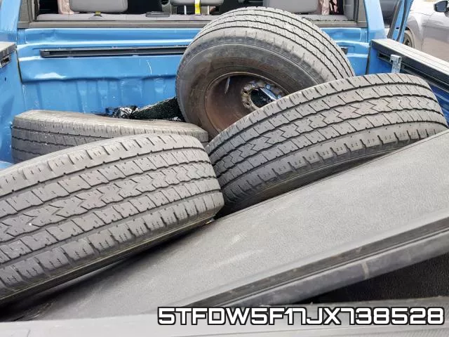5TFDW5F17JX738528 фото 10