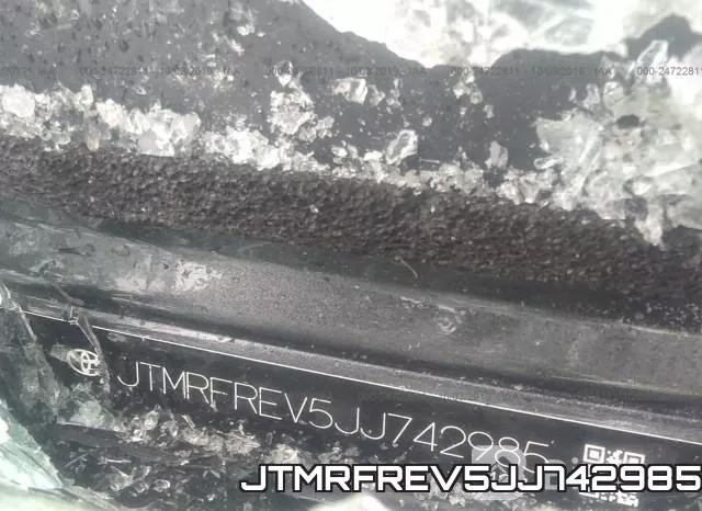 JTMRFREV5JJ742985 фото 10
