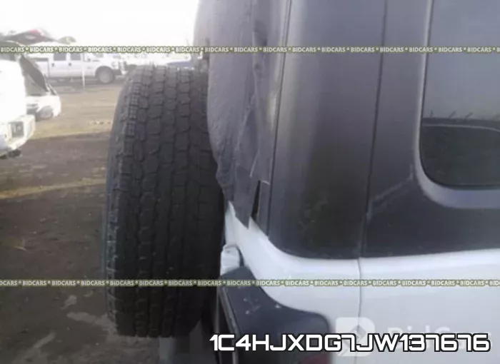 1C4HJXDG7JW137676 фото 7